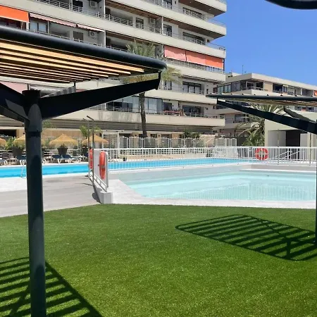 Apartamento La Nogalera Vistas Modern 3bed 2 Bath With Seaviews And Private Parking By Namaste Elite