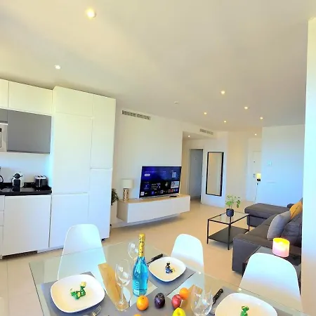 Apartamento La Nogalera Vistas Modern 3bed 2 Bath With Seaviews And Private Parking By Namaste Elite *