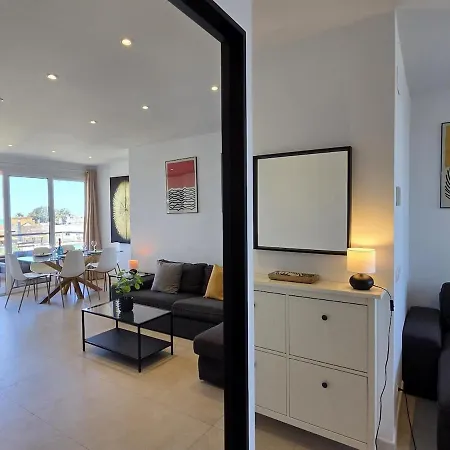 Apartamento La Nogalera Vistas Modern 3bed 2 Bath With Seaviews And Private Parking By Namaste Elite